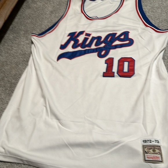White tiny archibald jersey size 56 Mitchell ness jersey - Picture 3 of 4